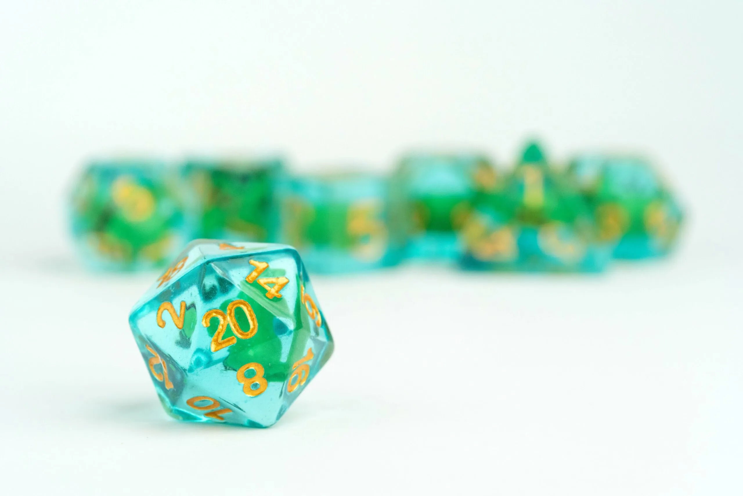FanRoll Paizo Pathfinder Goblin Inclusion 16mm Dice Set